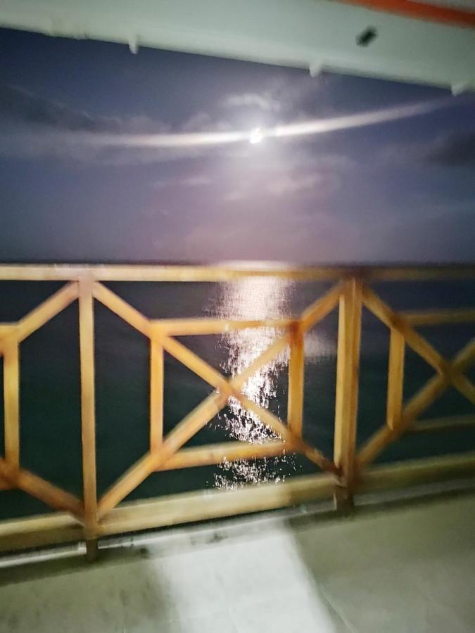Cabanas Mister Mac Fresh Water Bay ภายนอก รูปภาพ