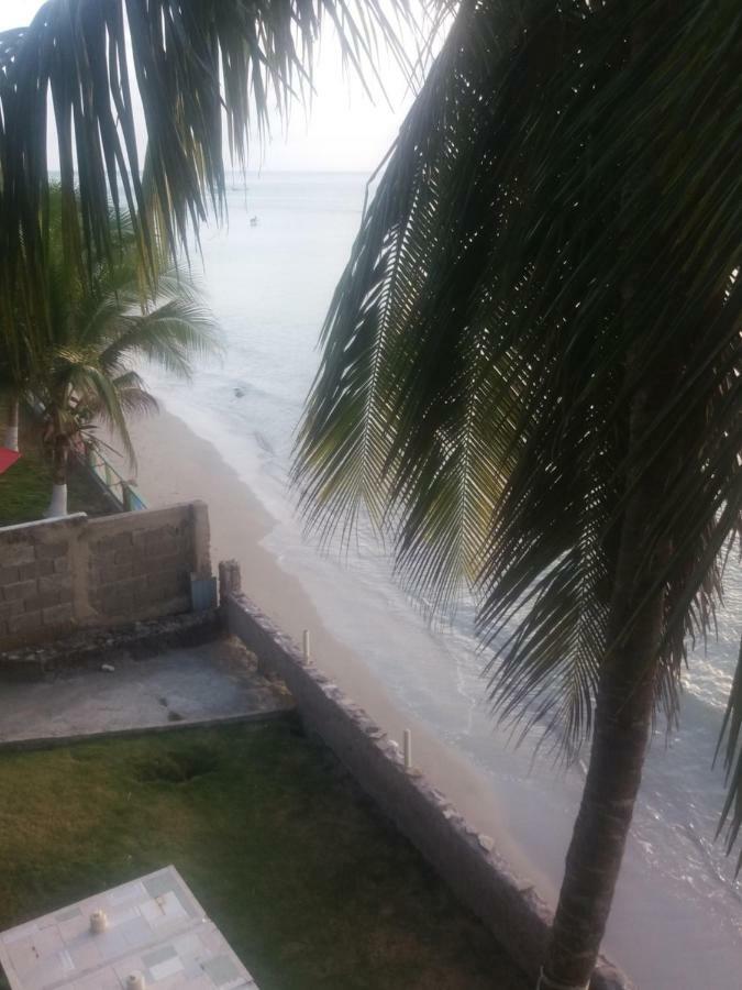 Cabanas Mister Mac Fresh Water Bay ภายนอก รูปภาพ